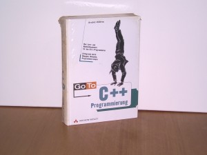 Buchfoto: C++ Programmierung, Verlag Addison-Wesley, ISBN 3-8273-1495-X